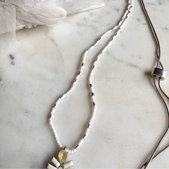 Kent and King Adjustable White and Silver Beaded and Jeweled Necklace - Picture 3 of 9